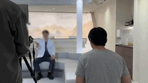촬영 현장 코칭 장면
